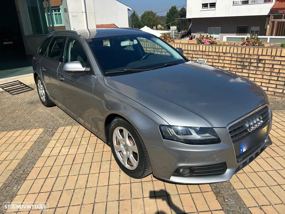 Audi A4 Avant 2.0 TDI e DPF Attraction - 2