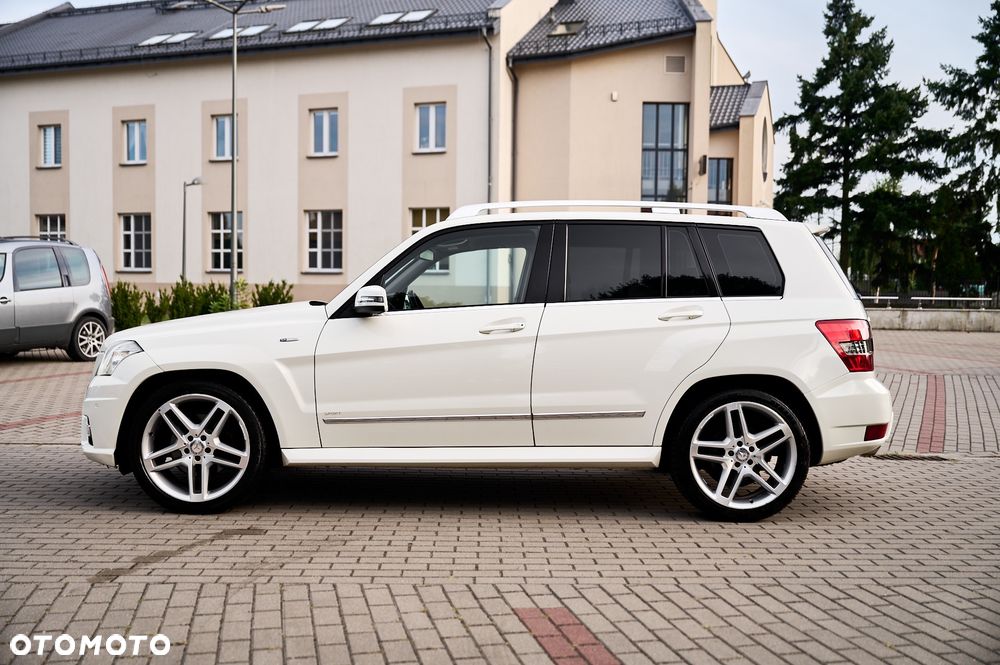 Mercedes-Benz GLK 220 CDI DPF 4Matic BlueEFFICIENCY 7G-TRONIC - 11