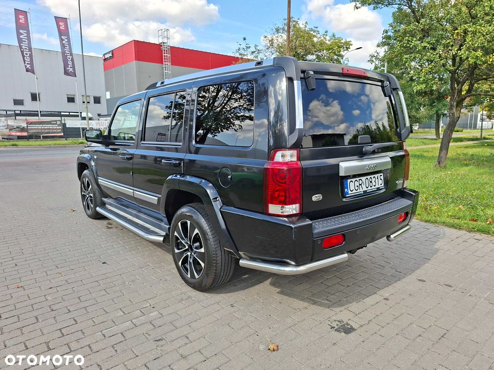 Jeep Commander - 4