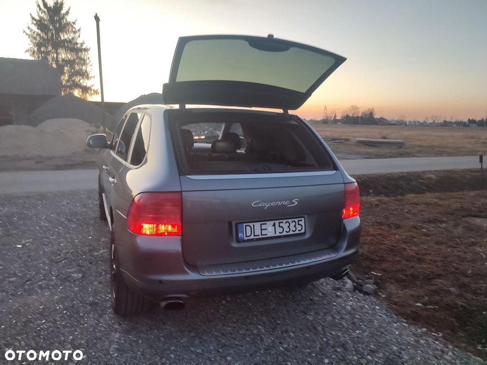 Porsche Cayenne S Tiptronic - 7
