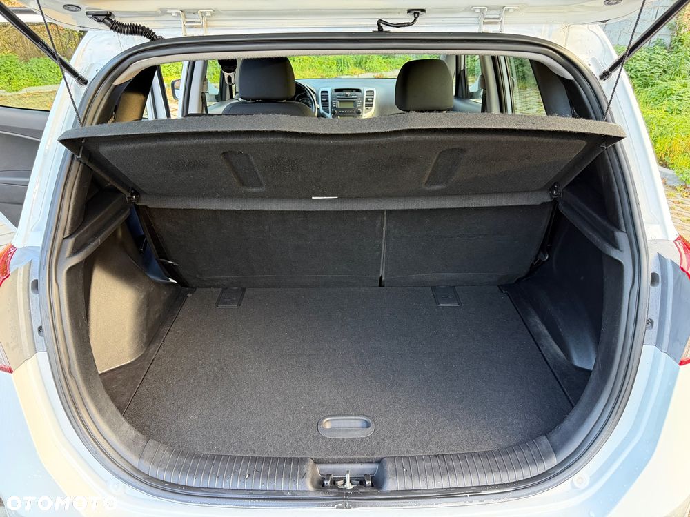 Hyundai ix20 1.6 Comfort - 27