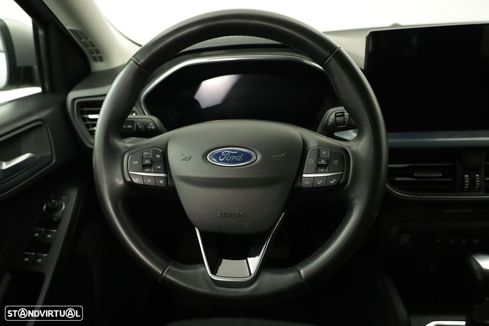 Ford Focus SW - 14