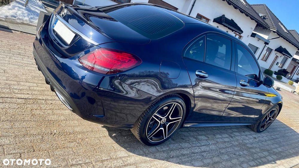 Mercedes-Benz Klasa C 300 4MATIC 9G-TRONIC - 6