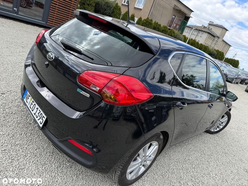 Kia Ceed 1.4 CVVT ISG Dream Team Edition - 22