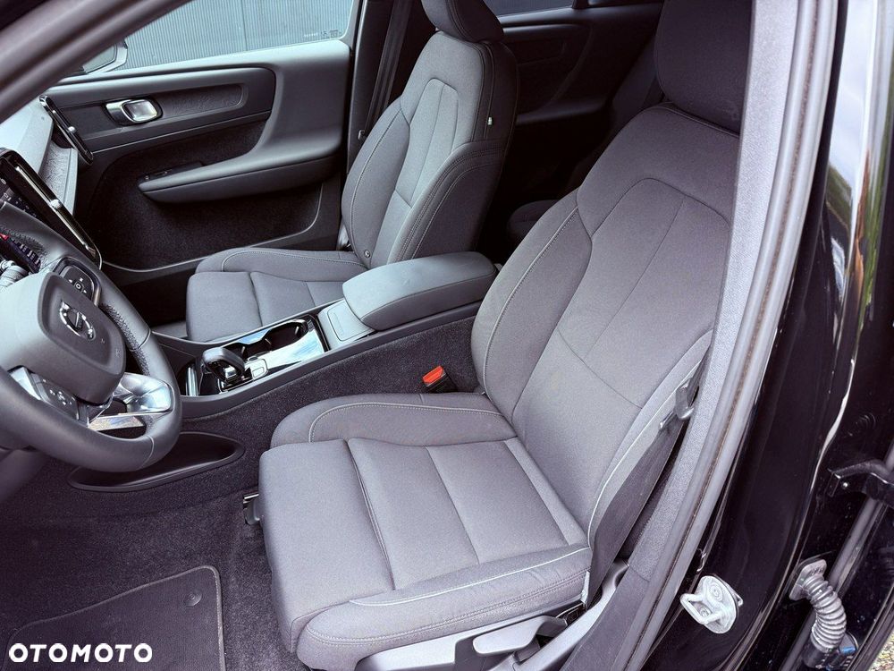 Volvo XC 40 - 21
