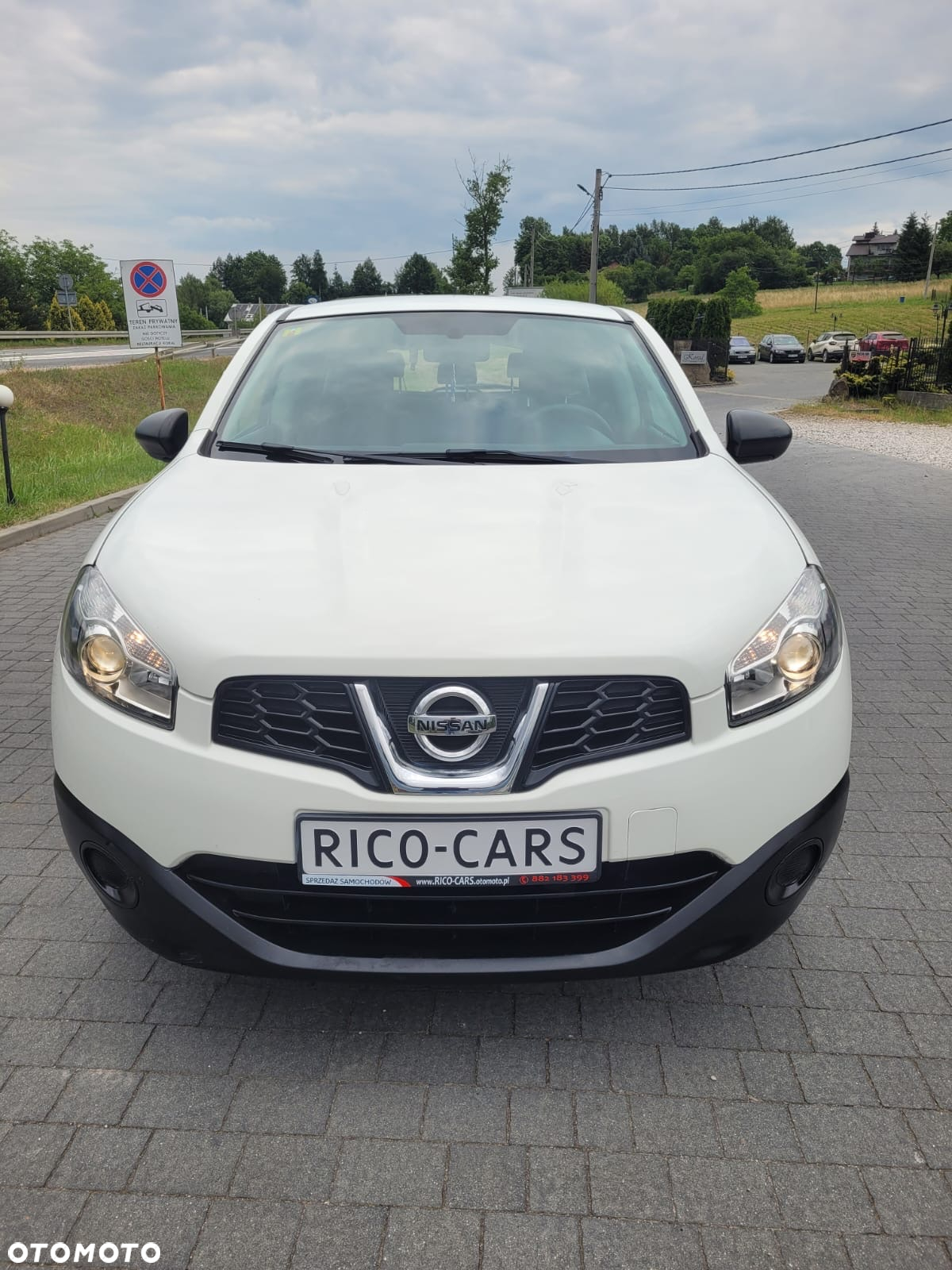 Nissan Qashqai - 2