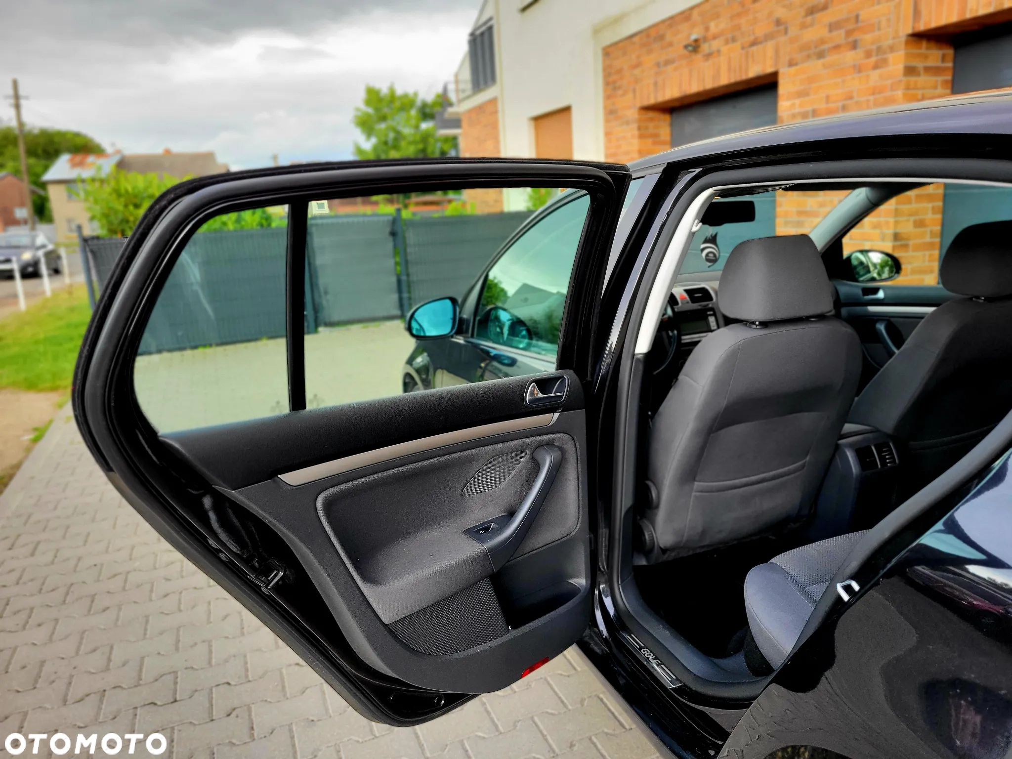 Volkswagen Golf - 20