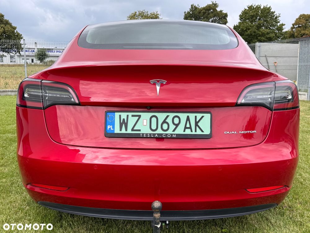 Tesla Model 3 - 14