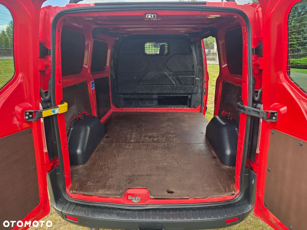 Ford Transit Custom - 8