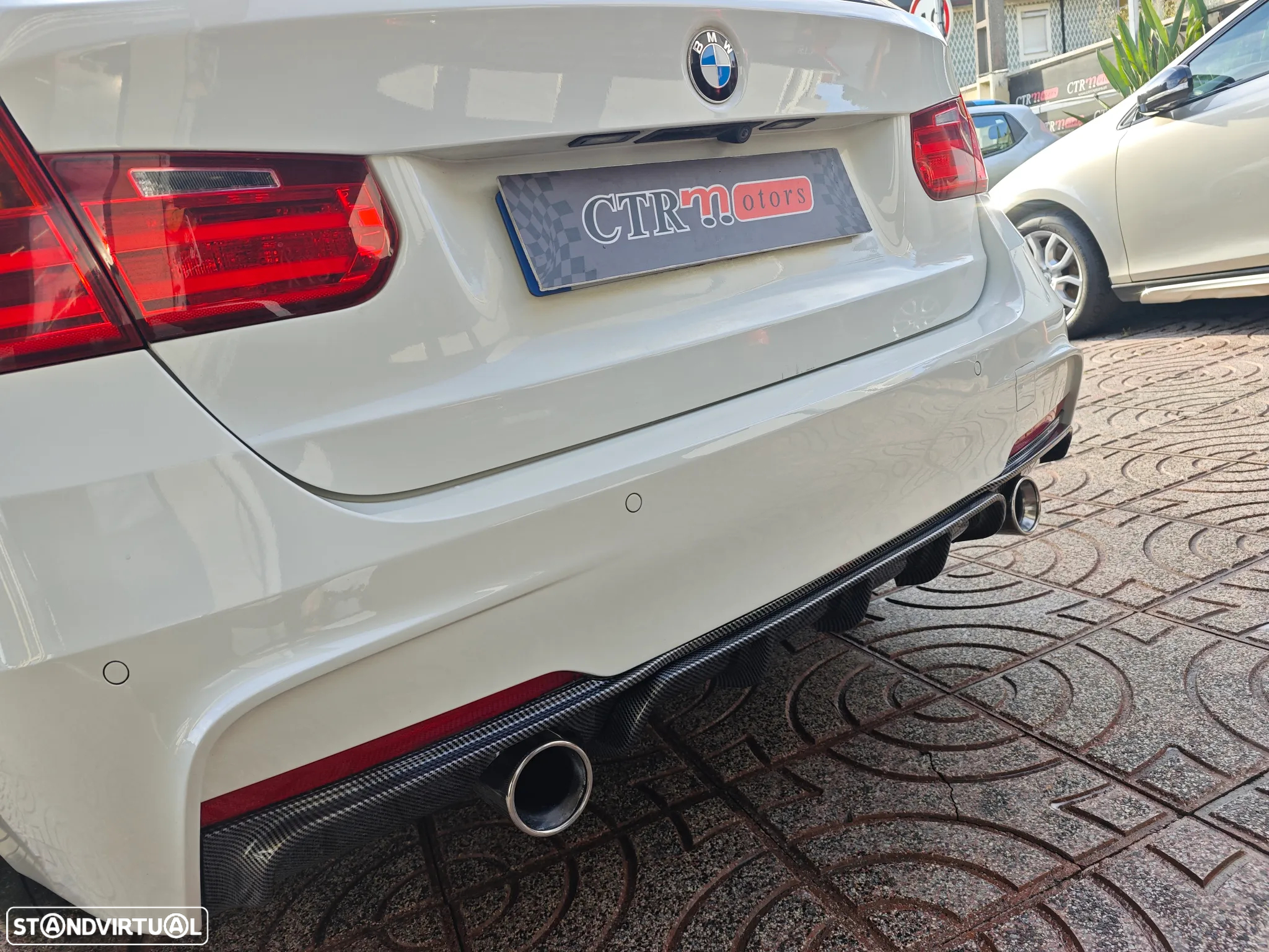 BMW 320 d Touring Auto Pack M - 12