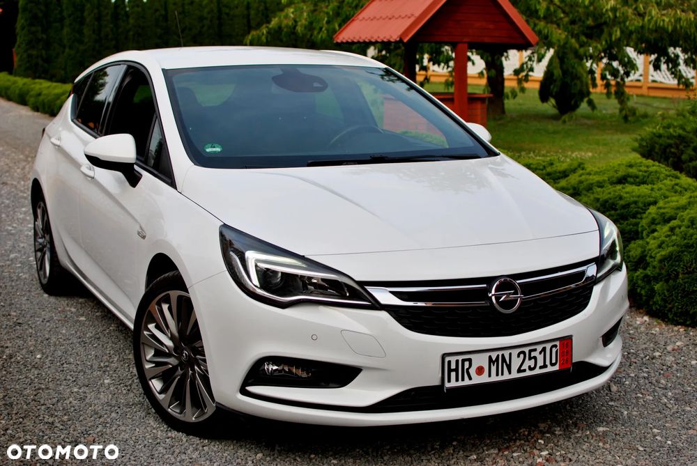 Opel Astra 1.4 T Sport S&S - 2