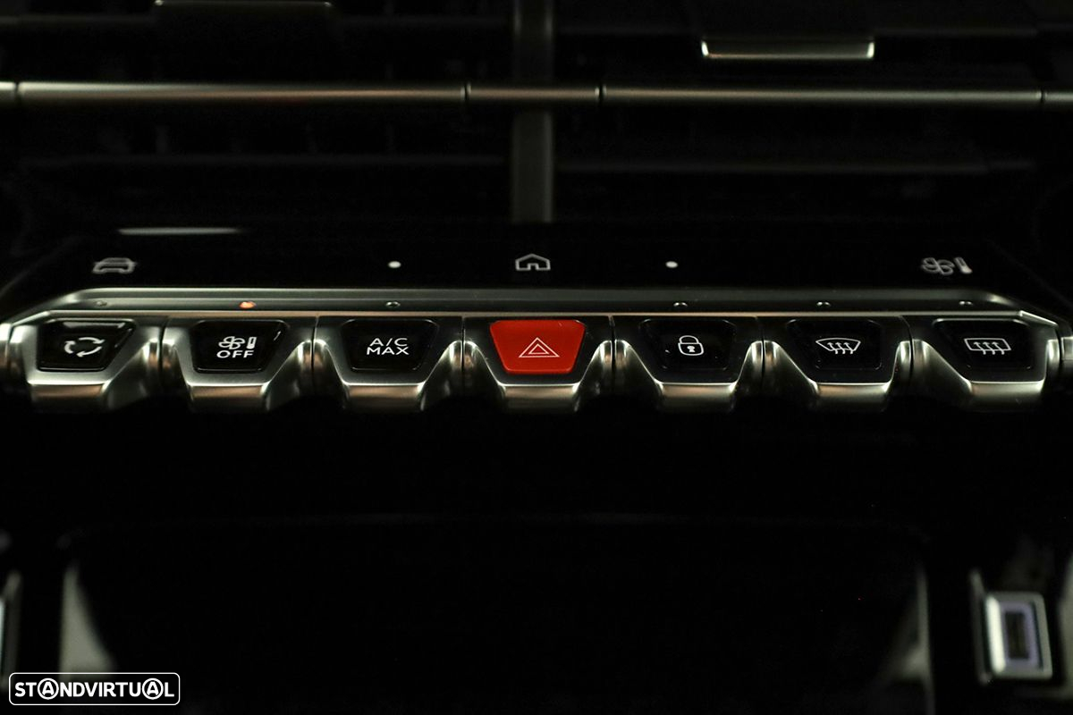 Peugeot 2008 1.2 PureTech Allure - 13