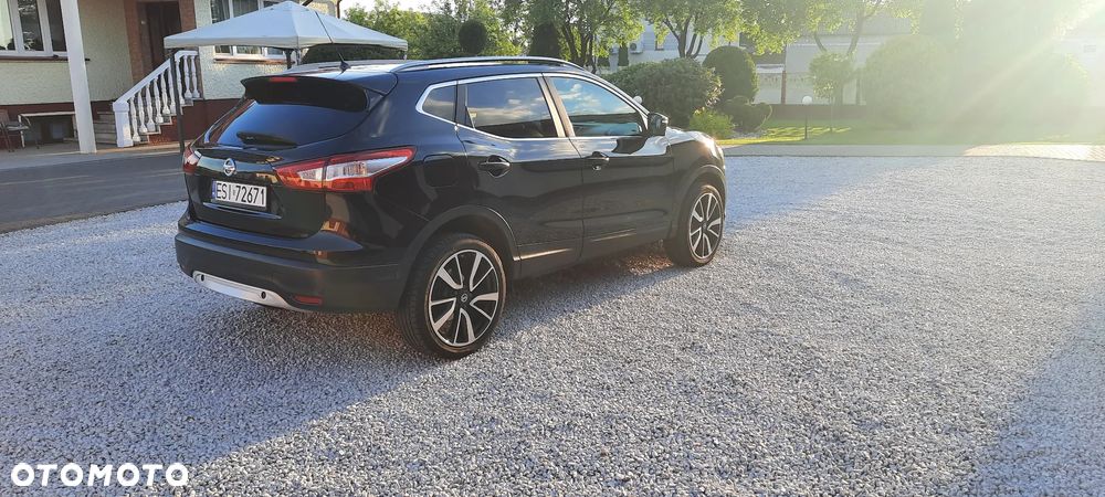 Nissan Qashqai 1.6 DCi 4x4 N-Tec - 32