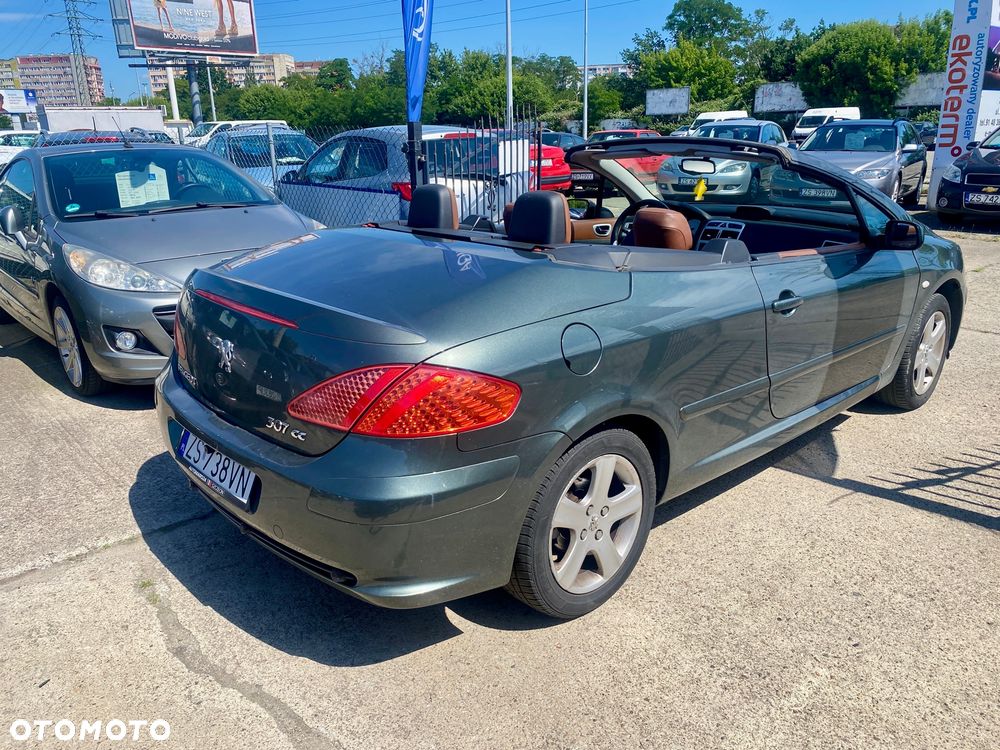 Peugeot 307 CC - 11