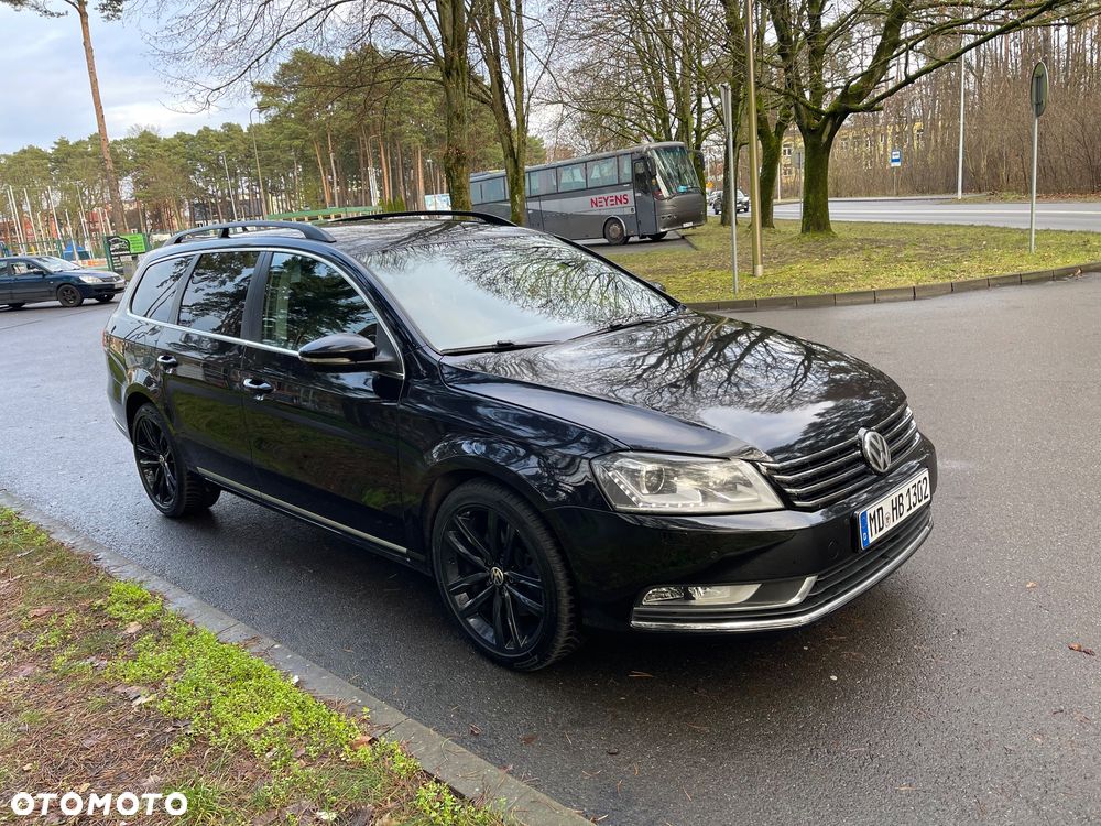 Volkswagen Passat 2.0 TDI DSG Comfortline - 4