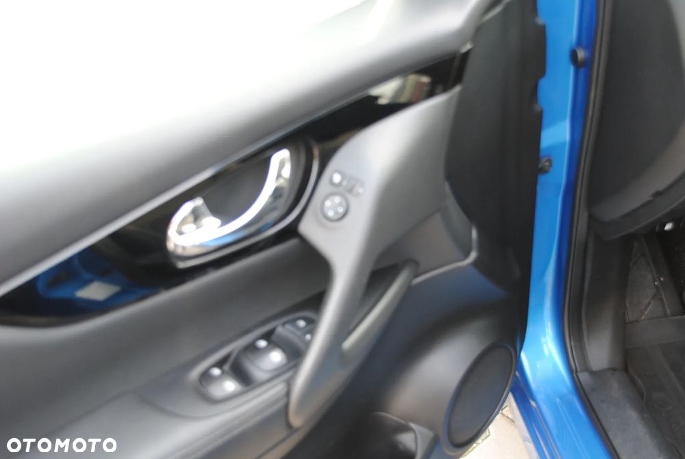 Nissan Qashqai 1.3 DIG-T ACENTA - 11