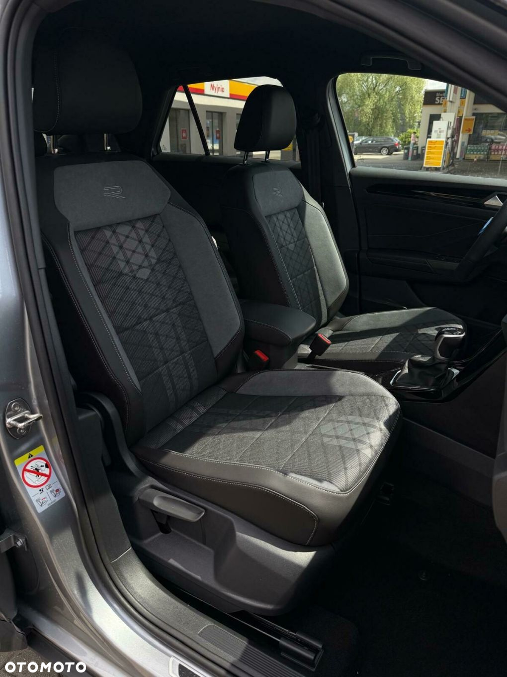 Volkswagen T-Roc 1.5 TSI R-Line Plus DSG - 13