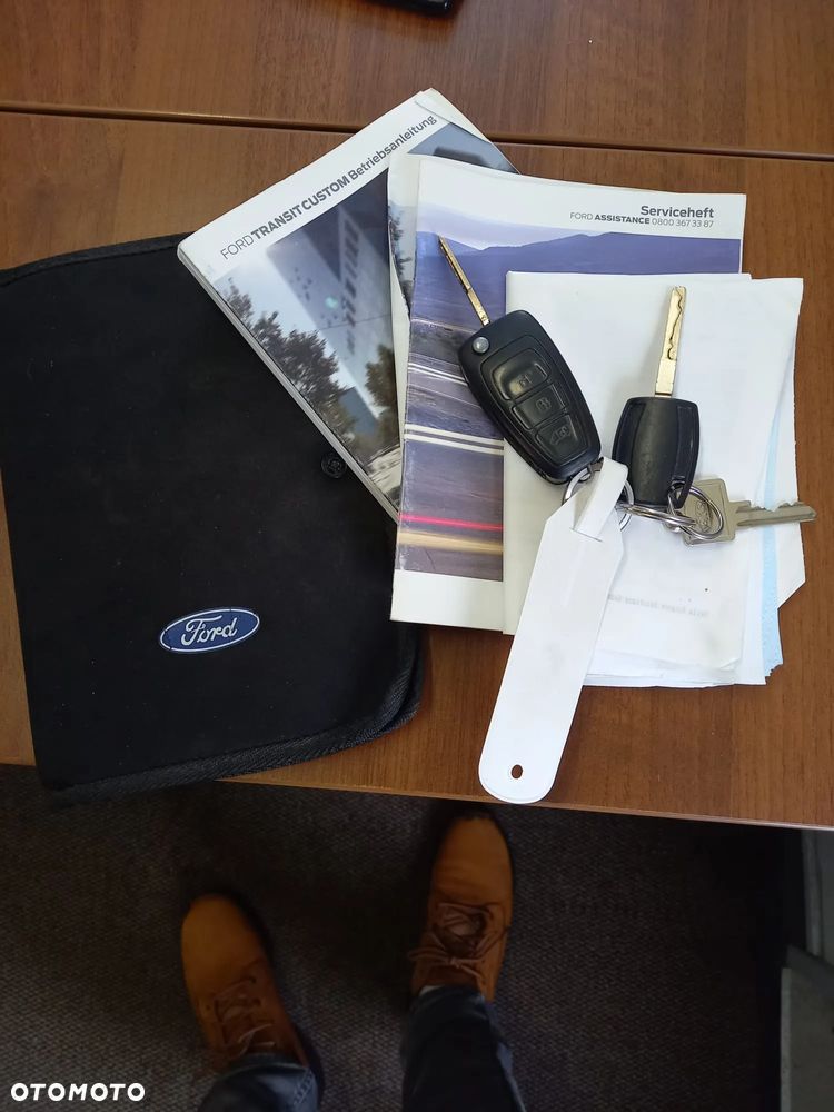 Ford Transit Custom - 14