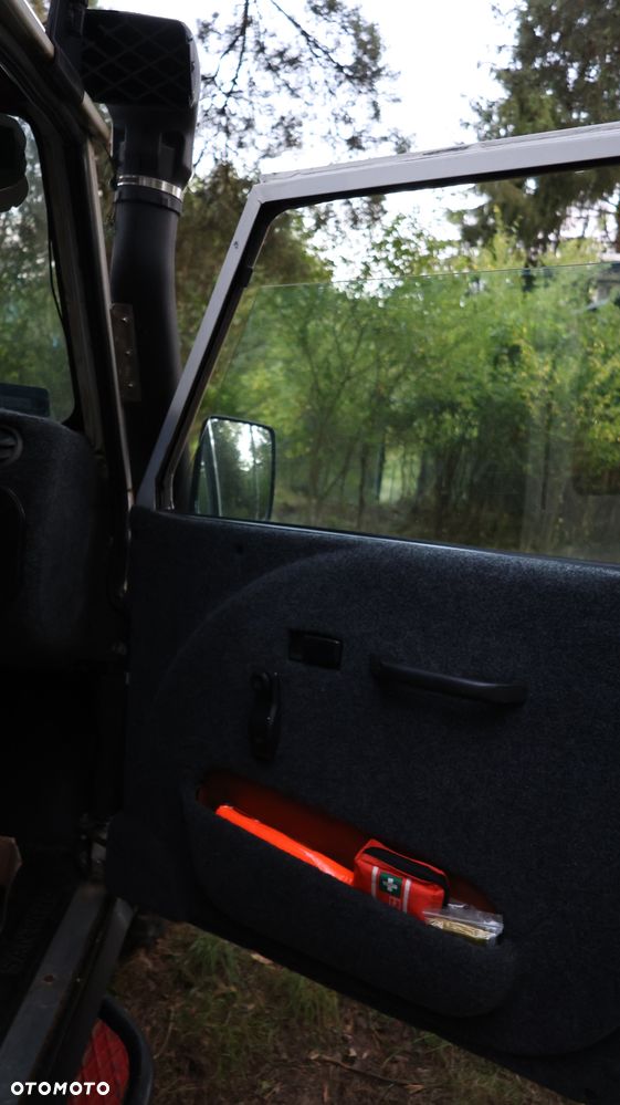 Land Rover Inny - 31