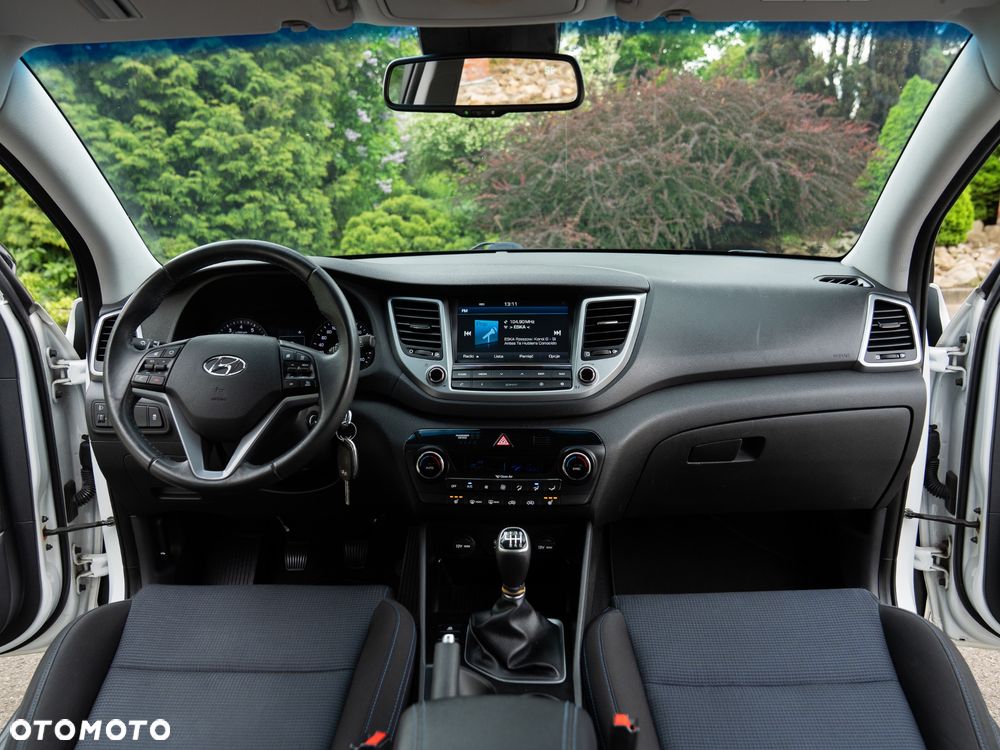 Hyundai Tucson blue 1.6 GDi 2WD Intro Edition - 28