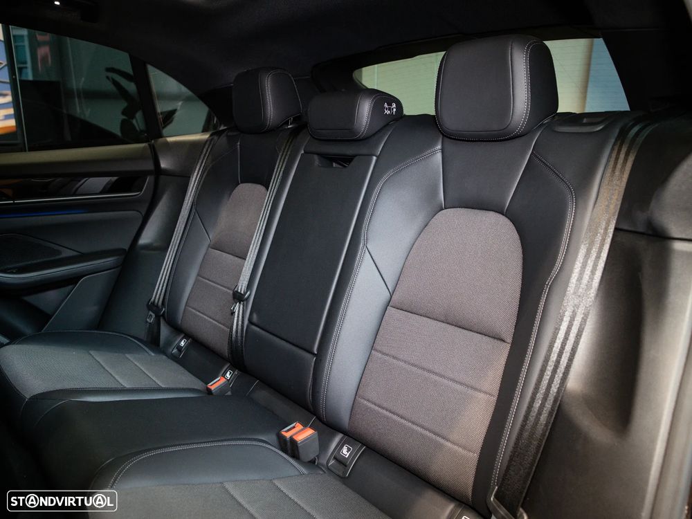 Porsche Macan Electric 4 - 29
