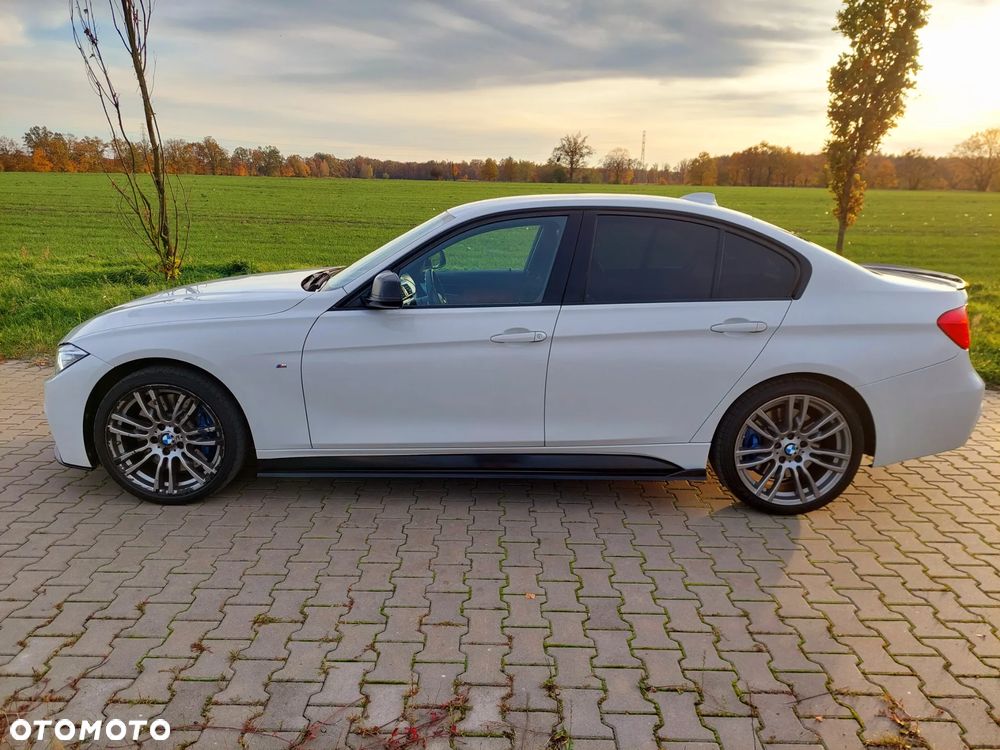 BMW Seria 3 335d xDrive Edition M Sport Shadow - 29