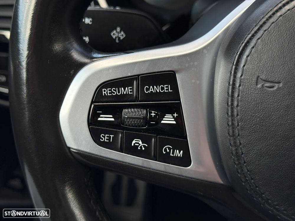 BMW 530 e Pack Desportivo M - 20