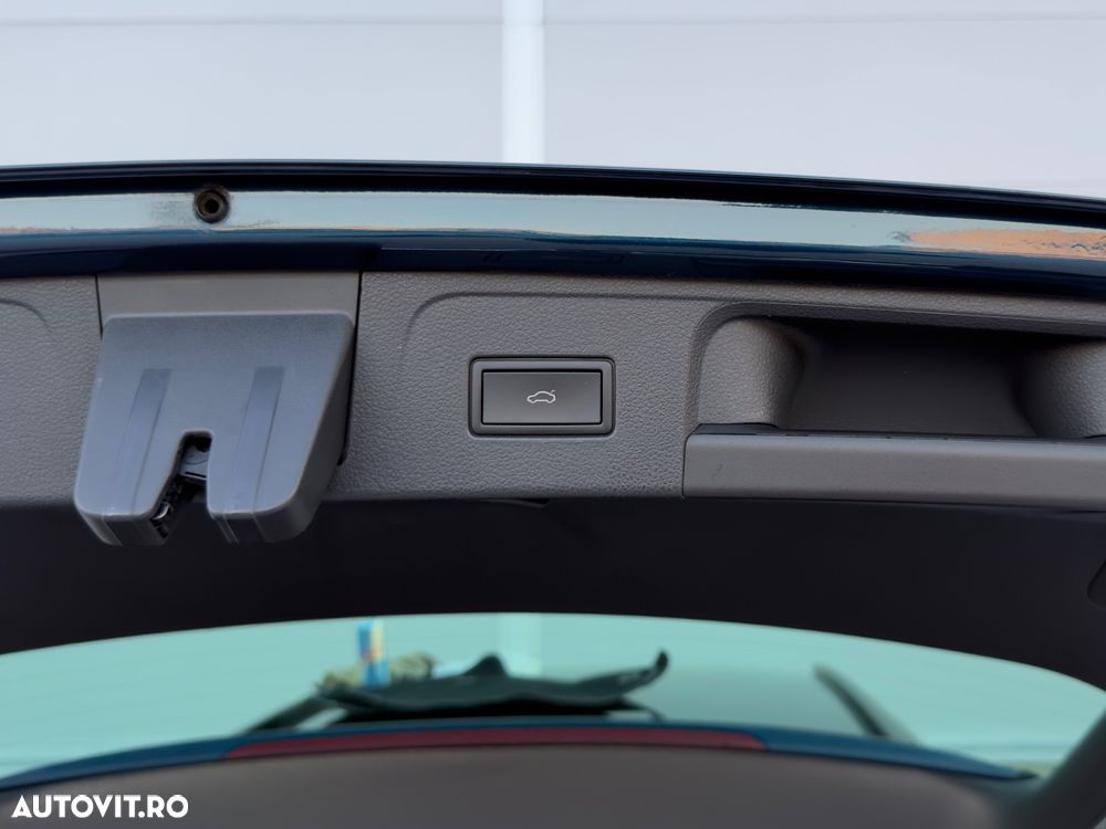 Volkswagen Passat 2.0 TDI SCR DSG Business - 11