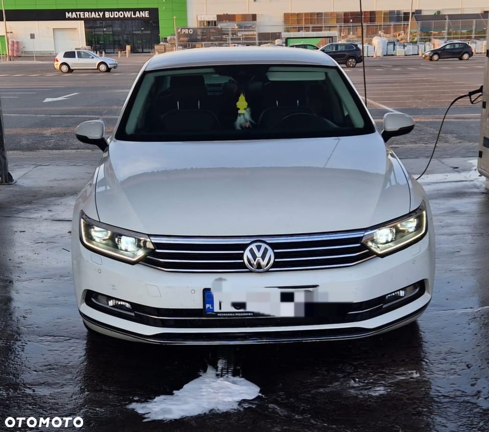 Volkswagen Passat 2.0 TDI SCR (BlueMotion Technology) DSG Comfortline - 2