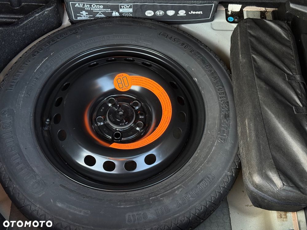 Jeep Renegade 1.4 MultiAir Limited - 28