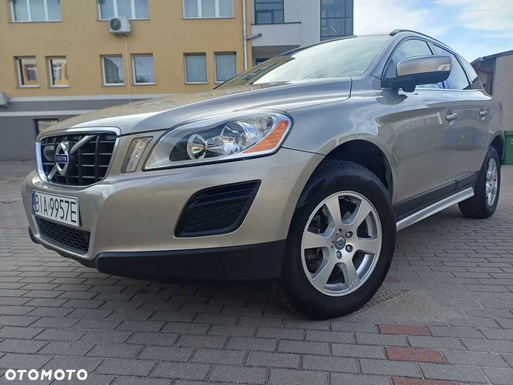 Volvo XC 60 2.4D AWD Momentum - 3