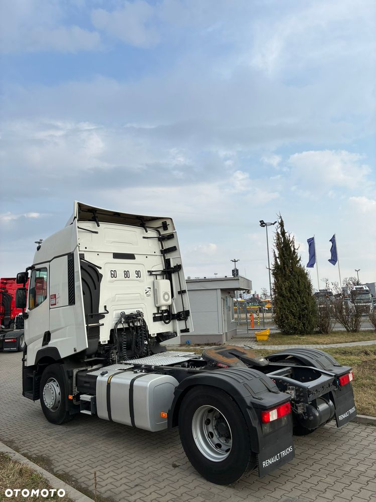 Renault T480 Sleeper Cab - 7