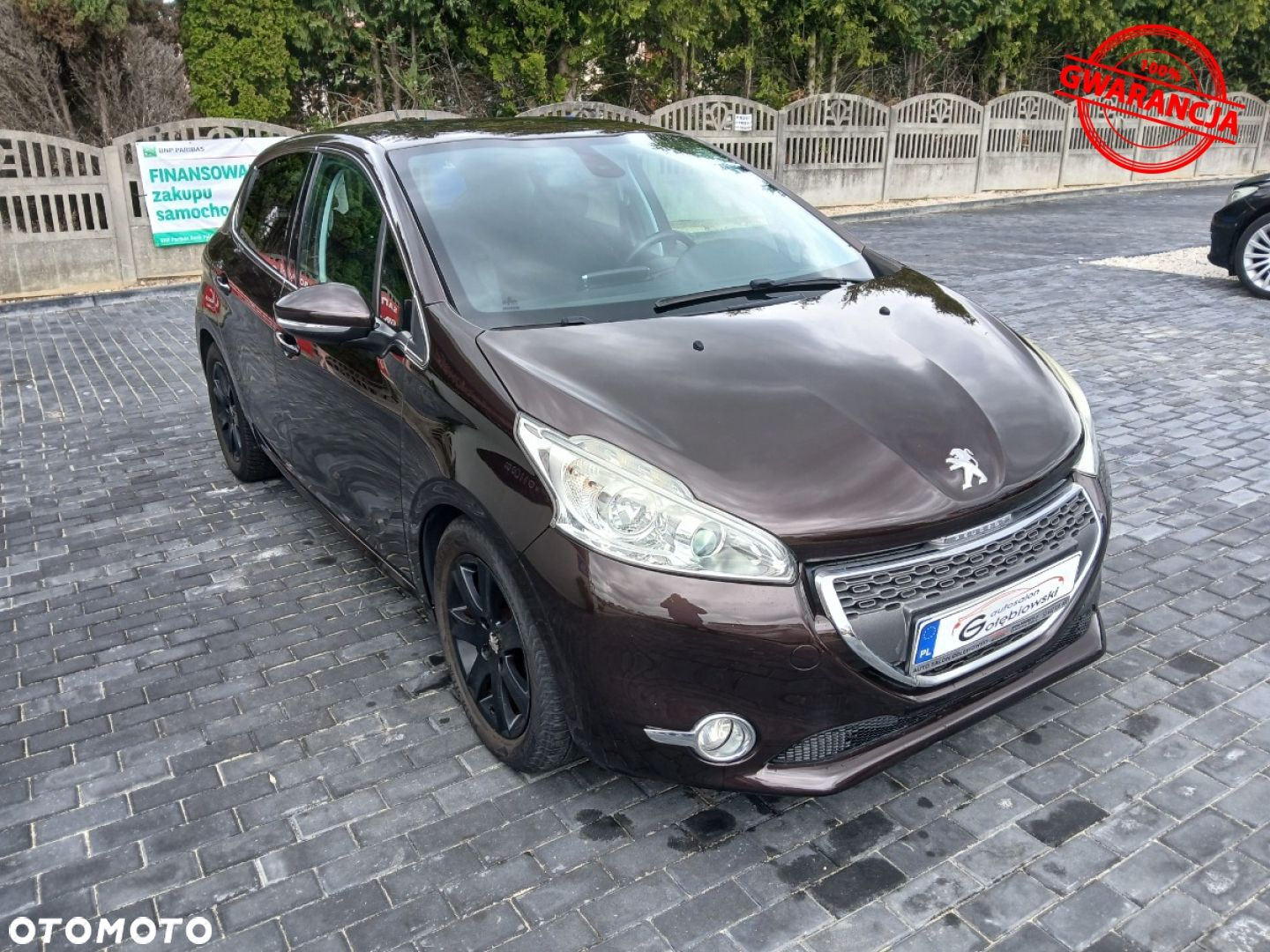 Peugeot 208 - 6