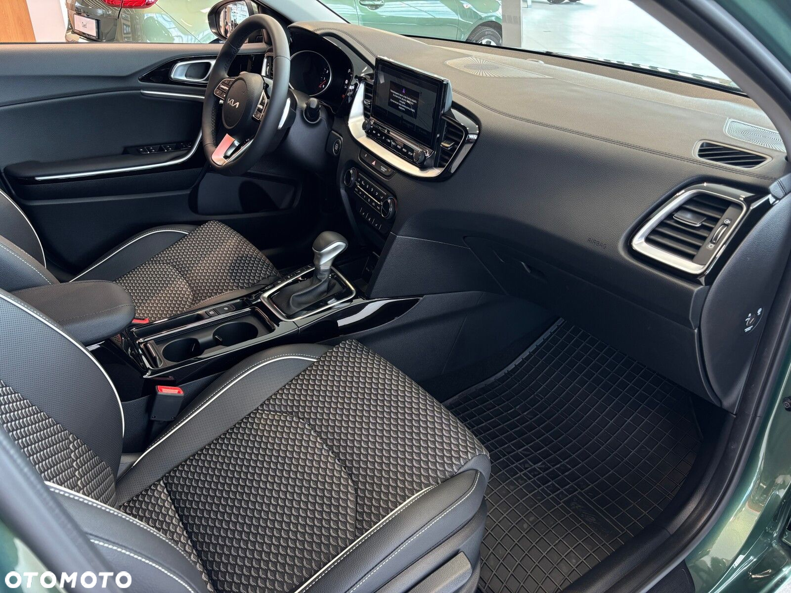 Kia Ceed - 17