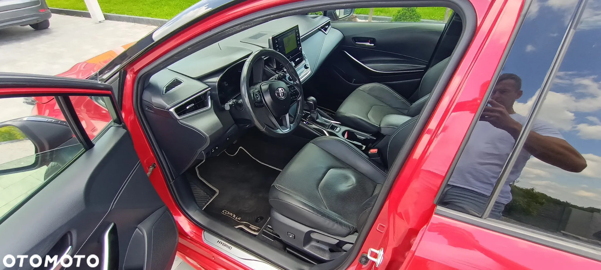 Toyota Corolla 2.0 Hybrid GR Sport Black Edition - 36