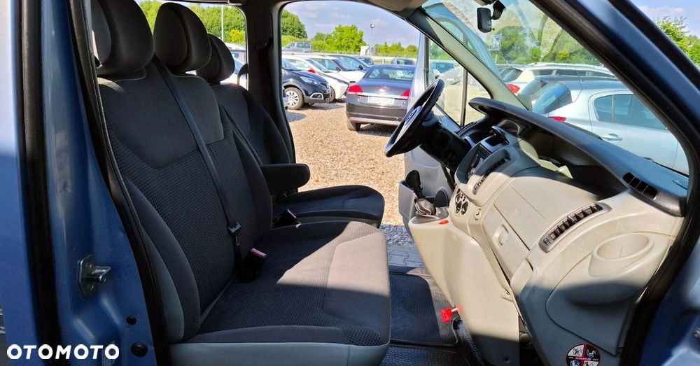 Opel Vivaro - 36