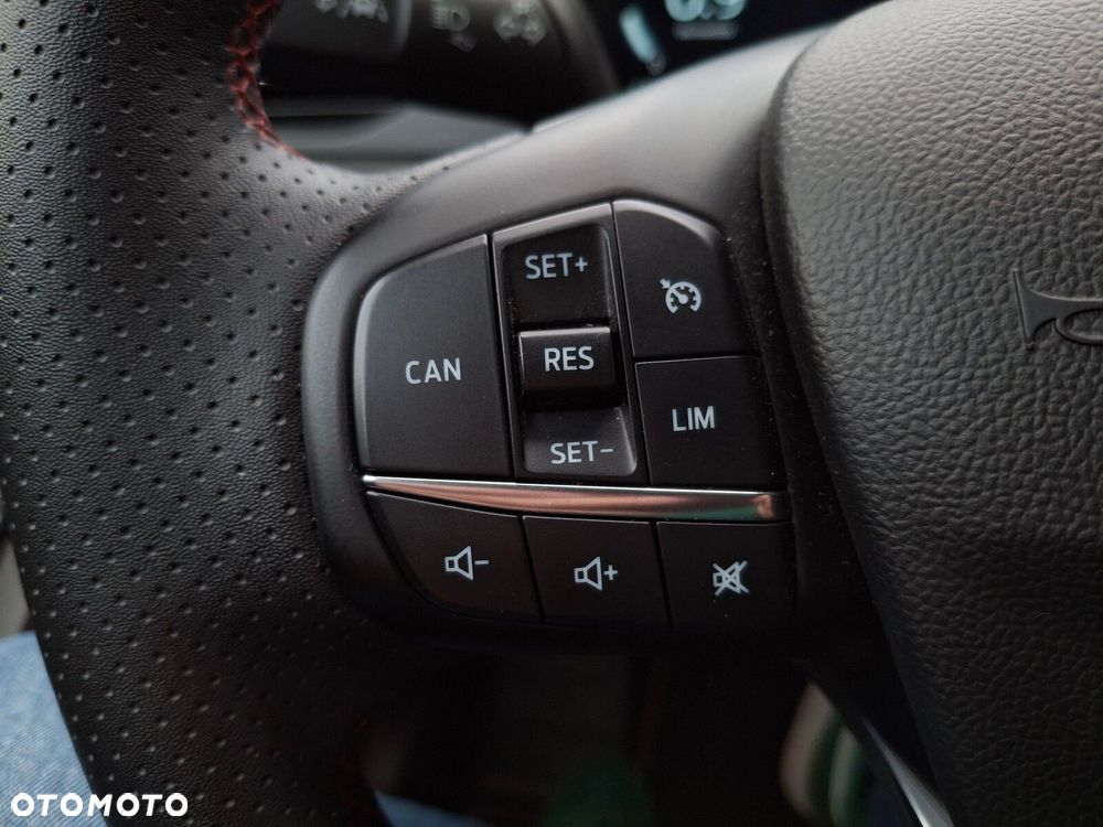 Ford Focus - 10