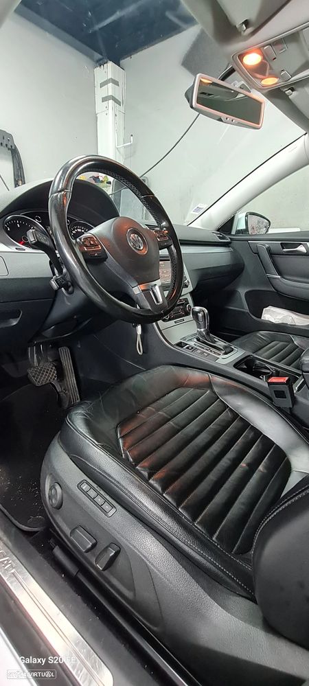 VW Passat Variant 2.0 TDI Highline DSG 136g - 21