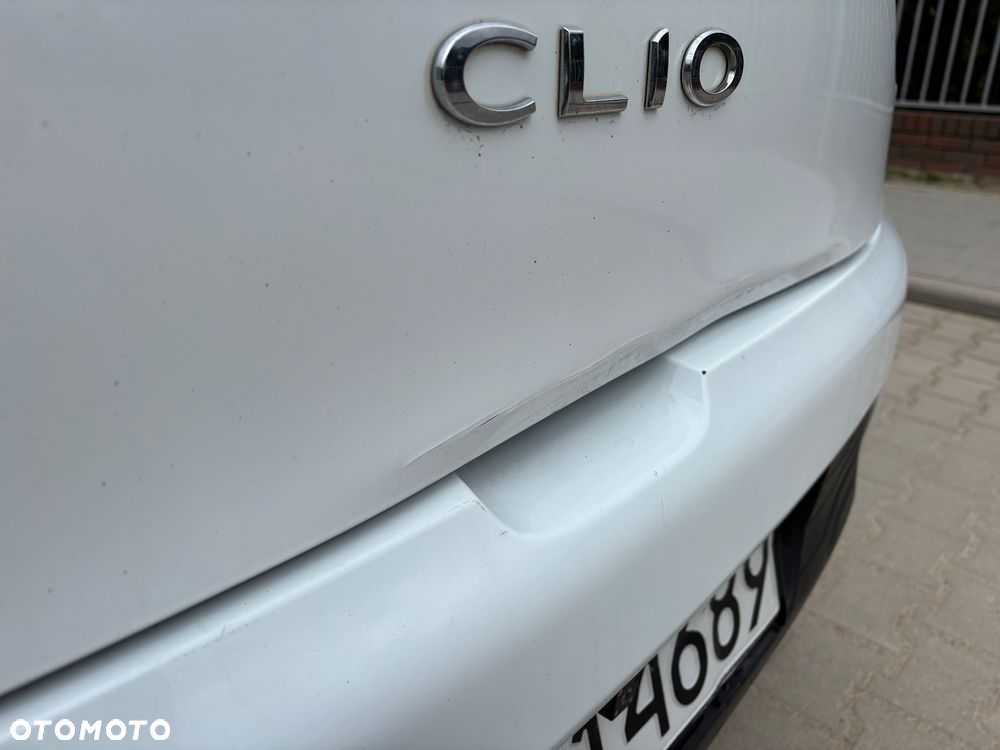 Renault Clio - 9