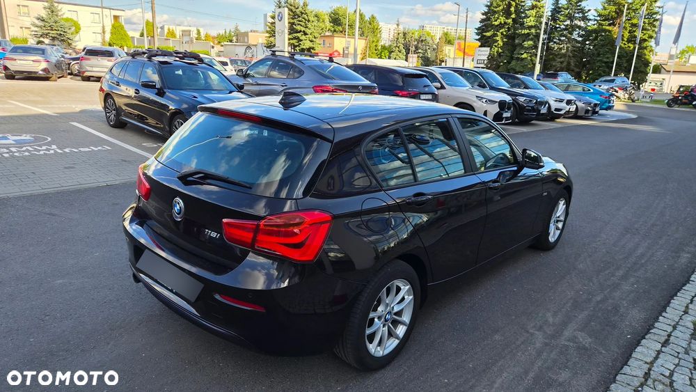 BMW Seria 1 118i GPF Sport Line - 22
