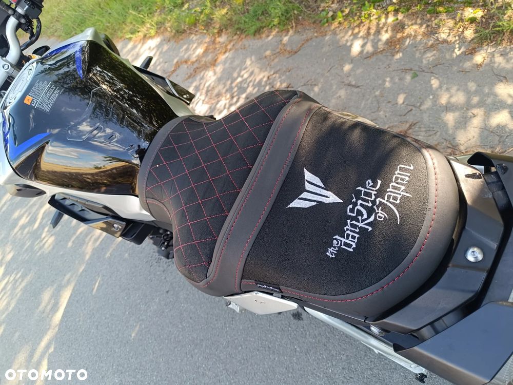 Yamaha MT - 6