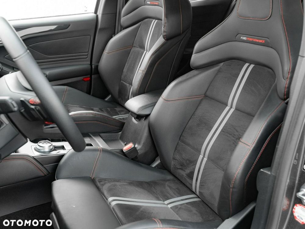 Ford Focus 2.3 EcoBoost ST X - 15