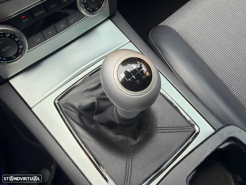 Mercedes-Benz C 220 - 30