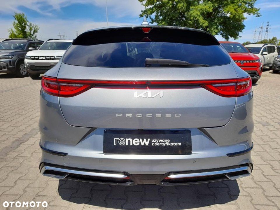Kia ProCeed - 8