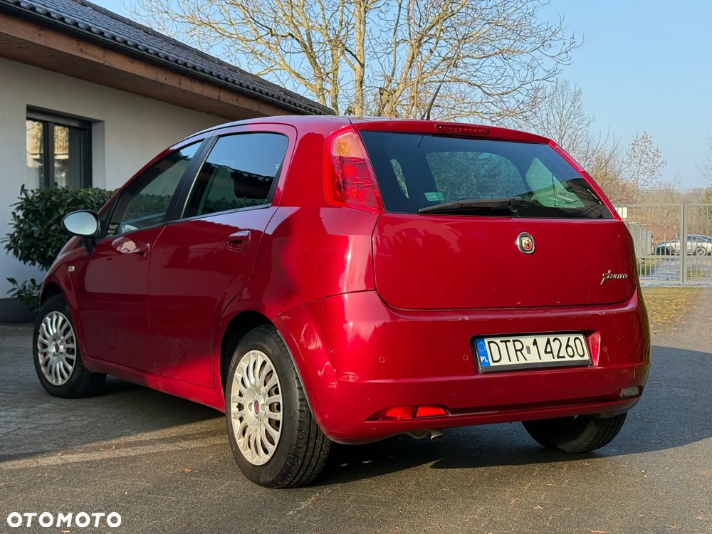Fiat Grande Punto 1.4 8V Dualogic Dynamic - 2