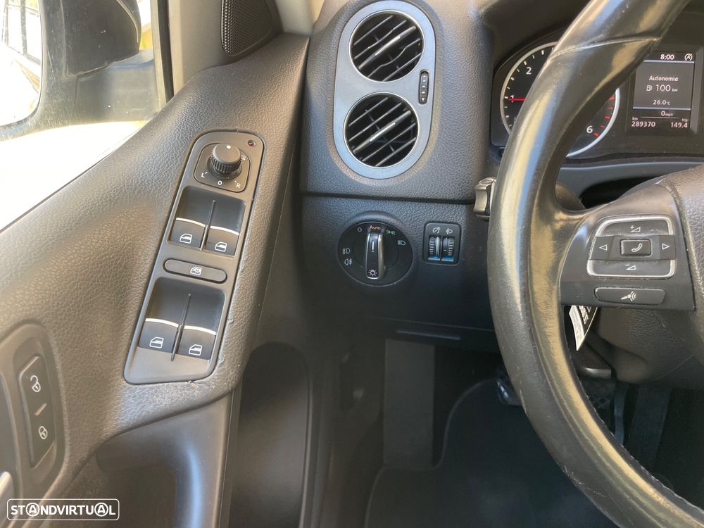 VW Tiguan 2.0 TDi Sport BlueMotion - 16