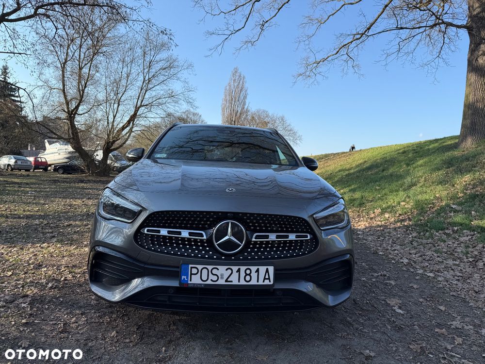 Mercedes-Benz GLA 200 Business Edition - 2