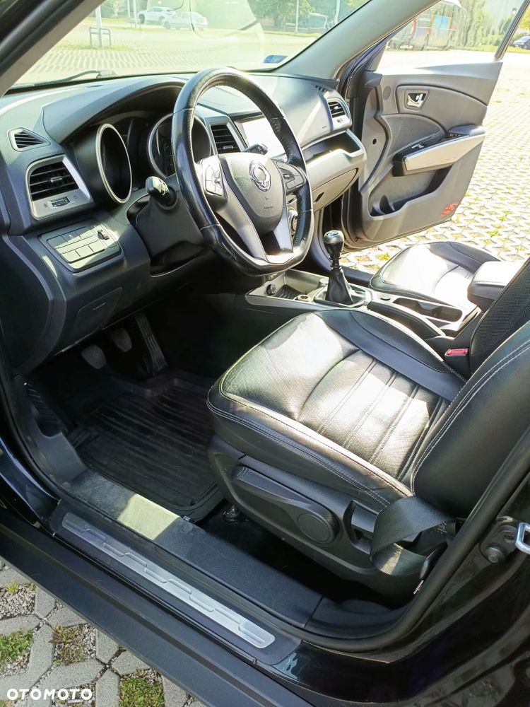 SsangYong/KGM Tivoli 1.6 Sapphire - 10