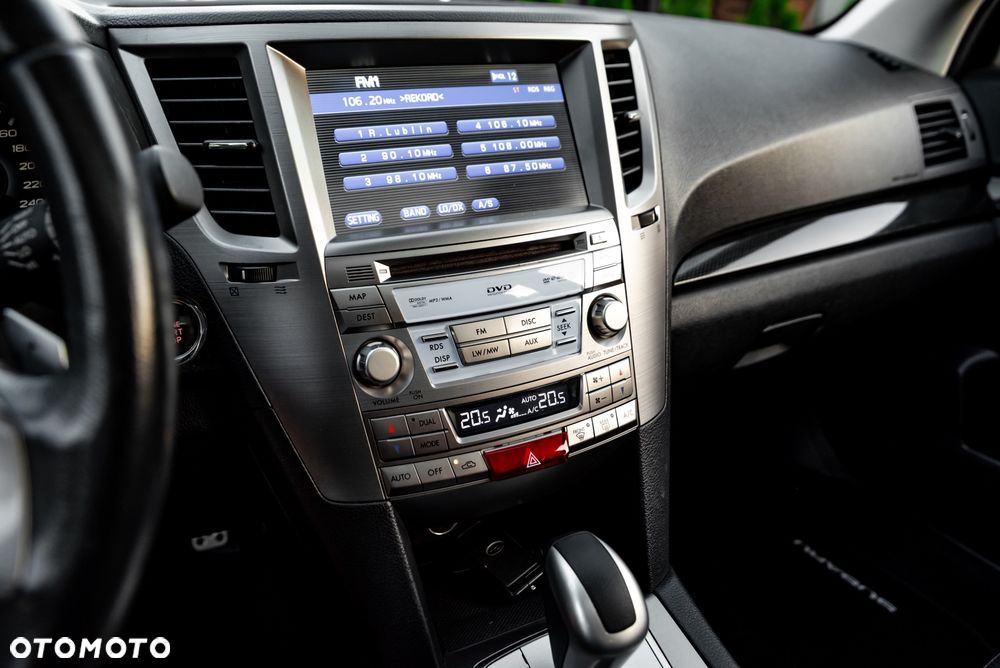 Subaru Legacy 2.5i Lineartronic Sport - 33