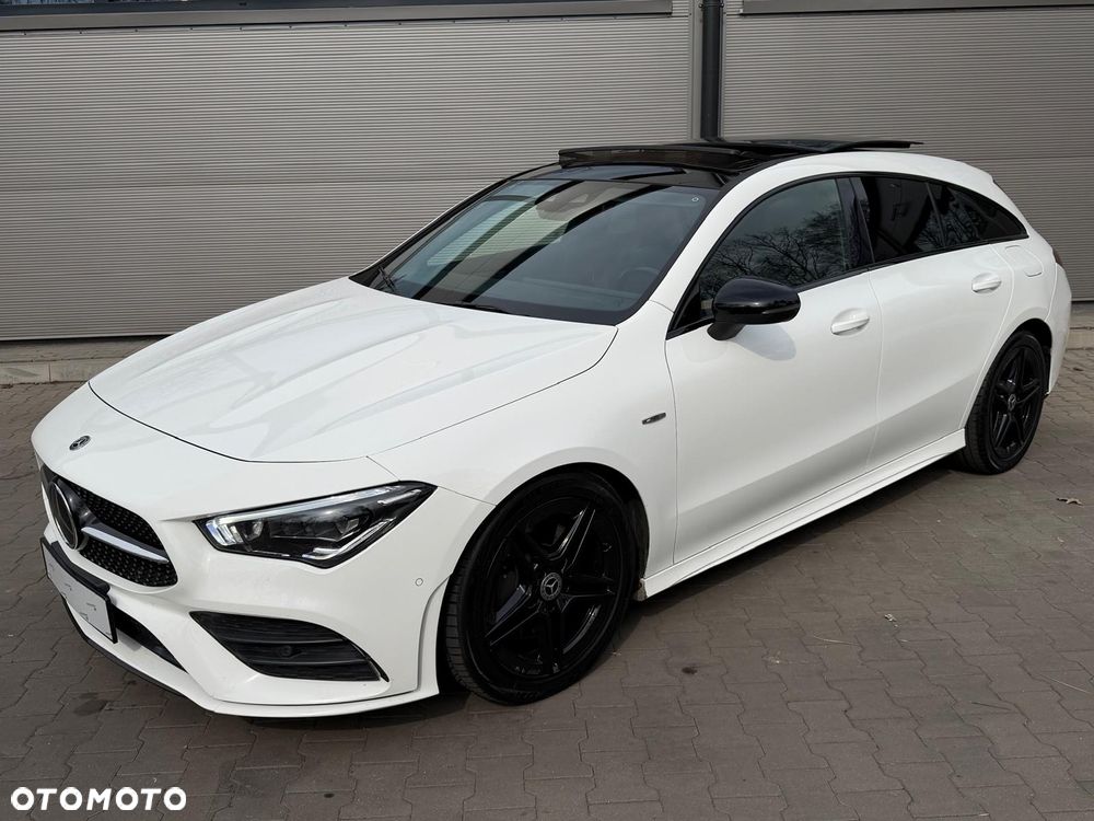 Mercedes-Benz CLA 200 d 8G-DCT AMG Line - 12